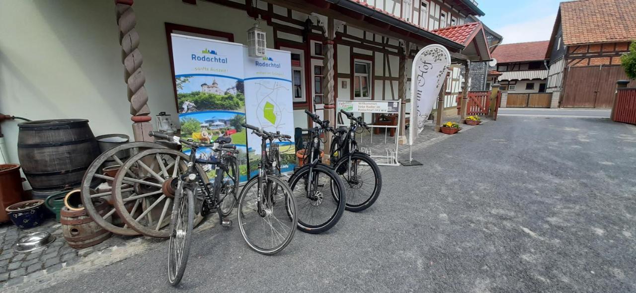 Cafe Im Hof- Bed & Breakfast Streufdorf エクステリア 写真