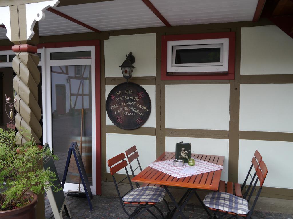 Cafe Im Hof- Bed & Breakfast Streufdorf エクステリア 写真