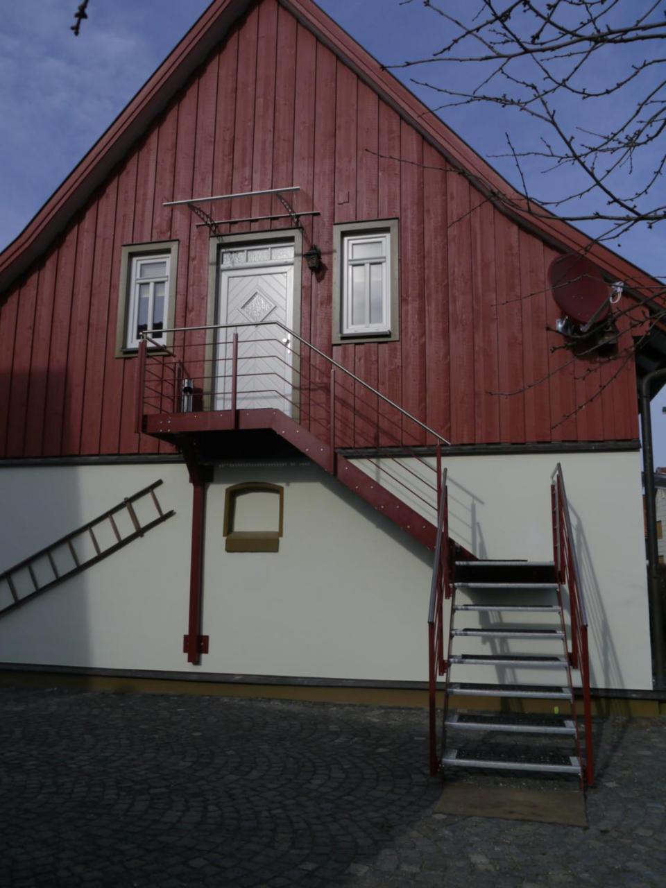 Cafe Im Hof- Bed & Breakfast Streufdorf エクステリア 写真